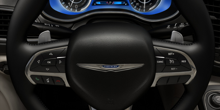 2017 Chrysler 200 steering wheel