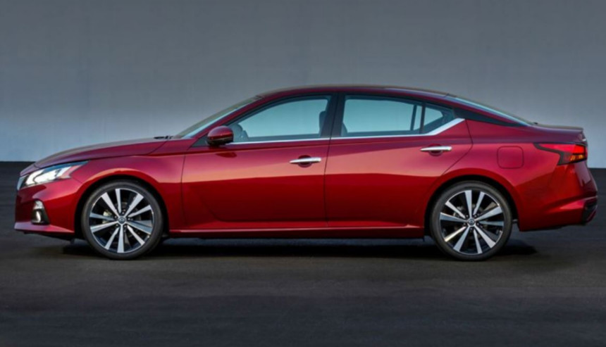 red 2019 Nissan Altima